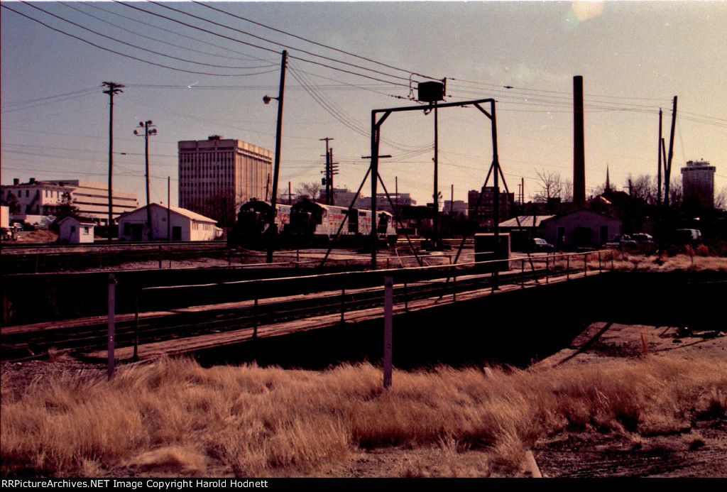 Former SAL turntable